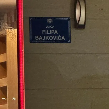 Laura Kvart Podgorica