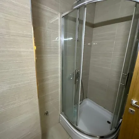 Laura Kvart Apartman